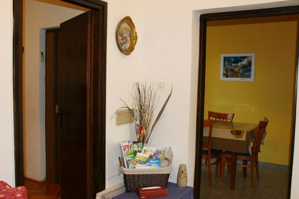 Apartment Girasole Ровинь Экстерьер фото